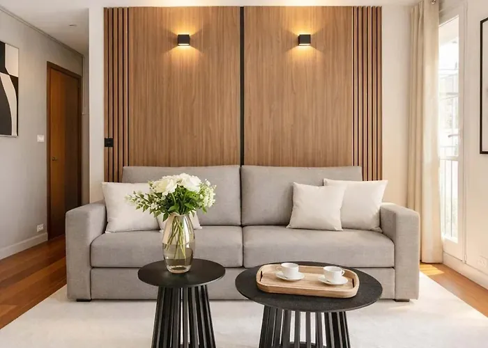 Le Marais - Prestige With Lift Parigi